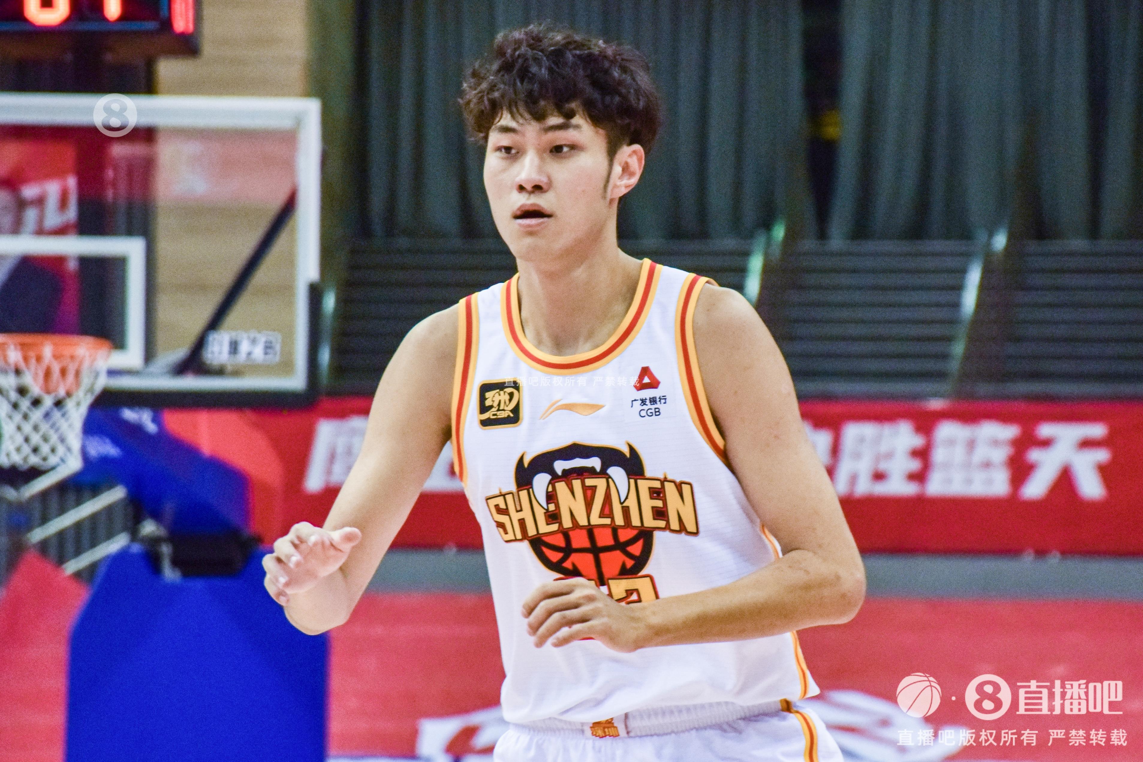 表現(xiàn)出色！王浩然14中7拿到20分3板6助2斷 正負(fù)值+30