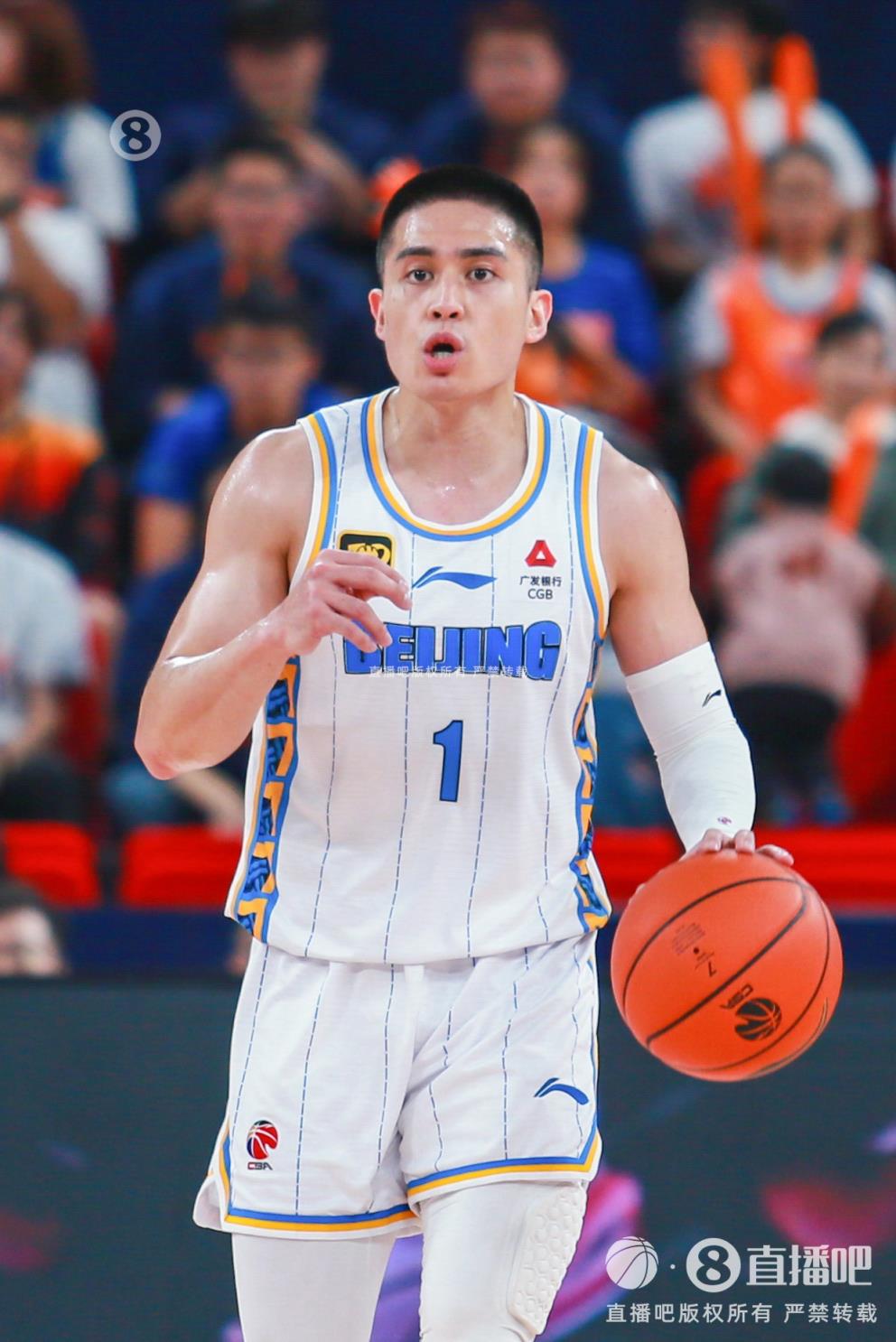 第四節(jié)先生！陳盈駿9中3得11分2板9助&11分全部為第四節(jié)所得！